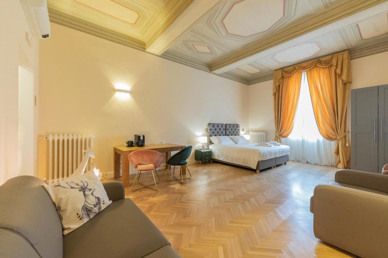 Aldrovandi Luxury Suites And Apartment Bolonha Exterior foto