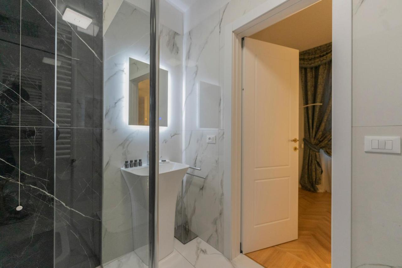 Aldrovandi Luxury Suites And Apartment Bolonha Exterior foto