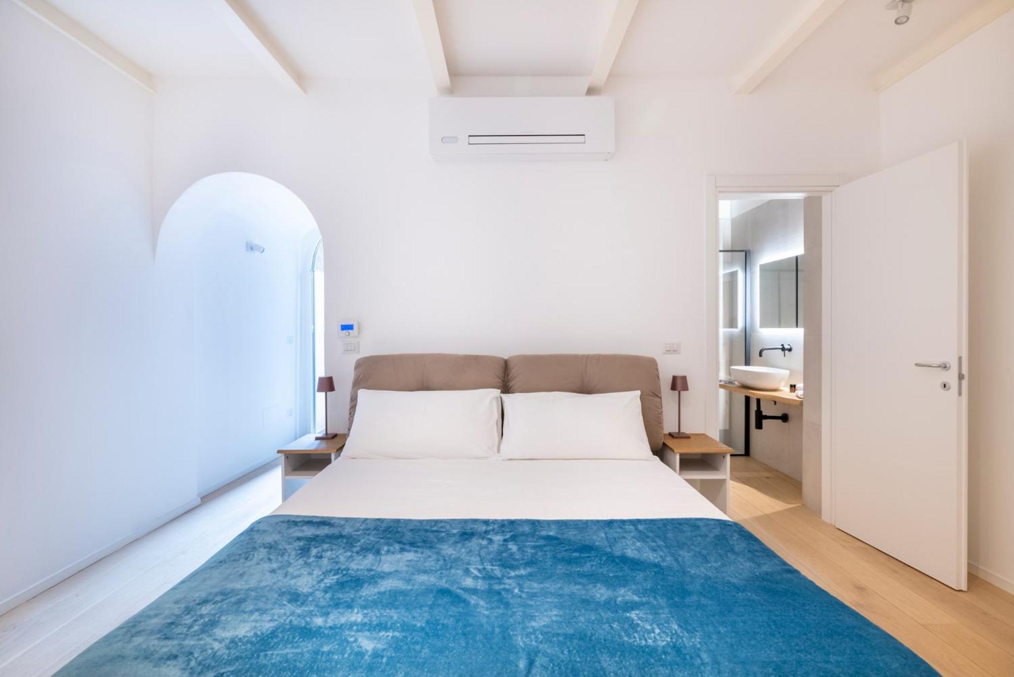 Aldrovandi Luxury Suites And Apartment Bolonha Exterior foto
