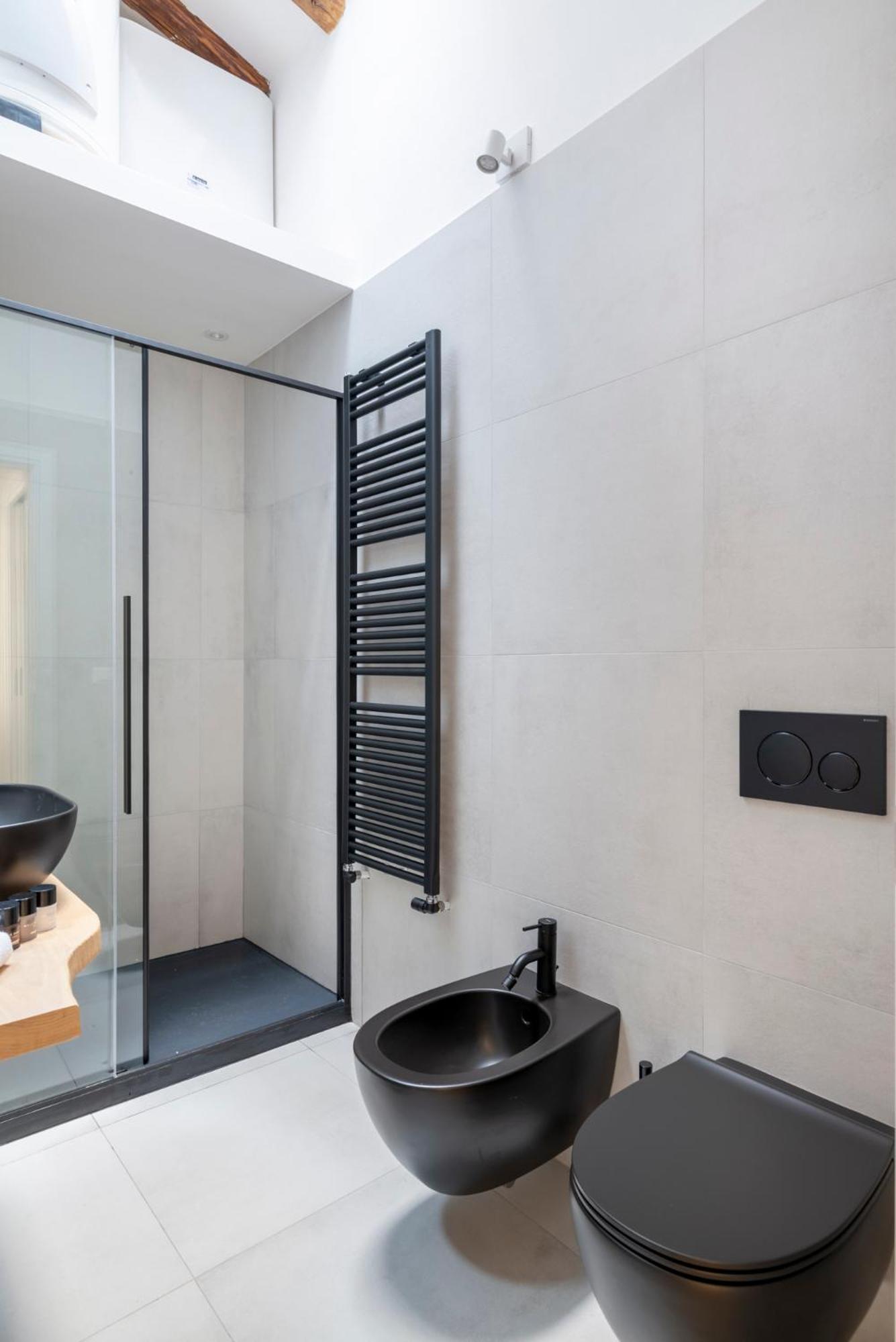 Aldrovandi Luxury Suites And Apartment Bolonha Exterior foto