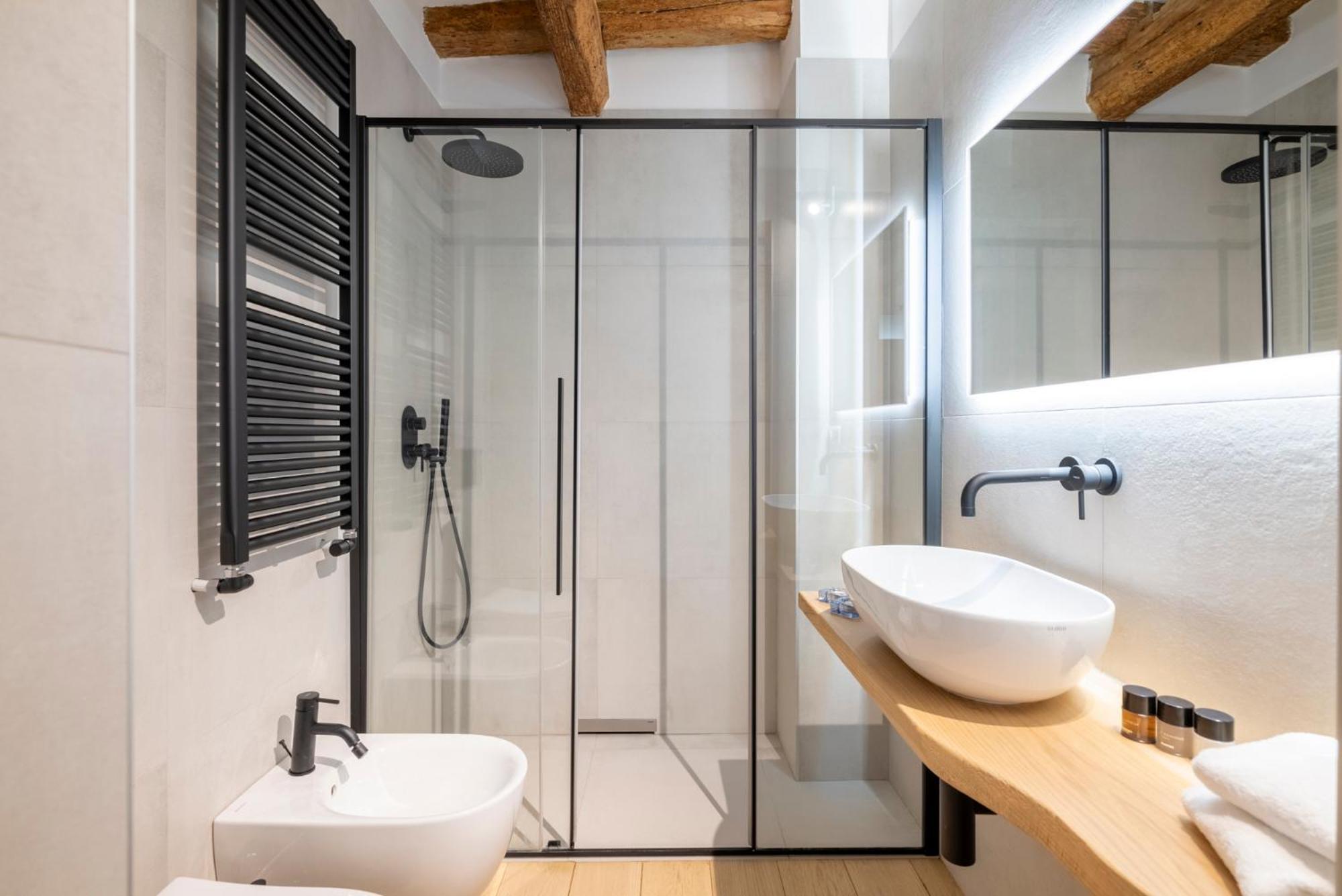 Aldrovandi Luxury Suites And Apartment Bolonha Exterior foto